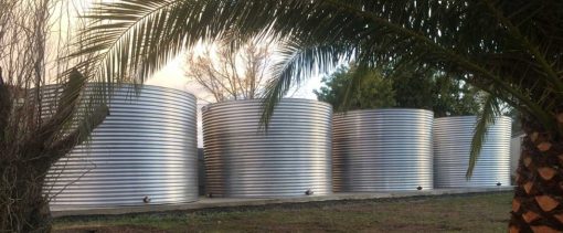 Photo: 4x Interconnect Stainless Steel Rainwater Tanks